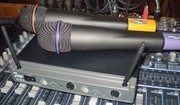Радиосистема (комплект - база + 2 микрофона) JTS US-8002D/Mh-750 